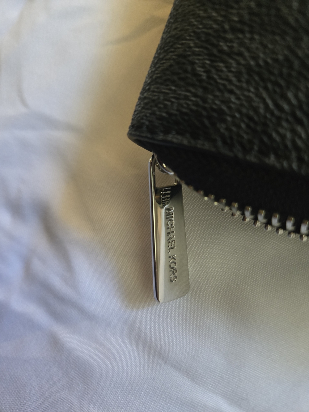 Michael Kors Black and Gold Women's Zip Wristlet Wallet - Picture 4 of 6